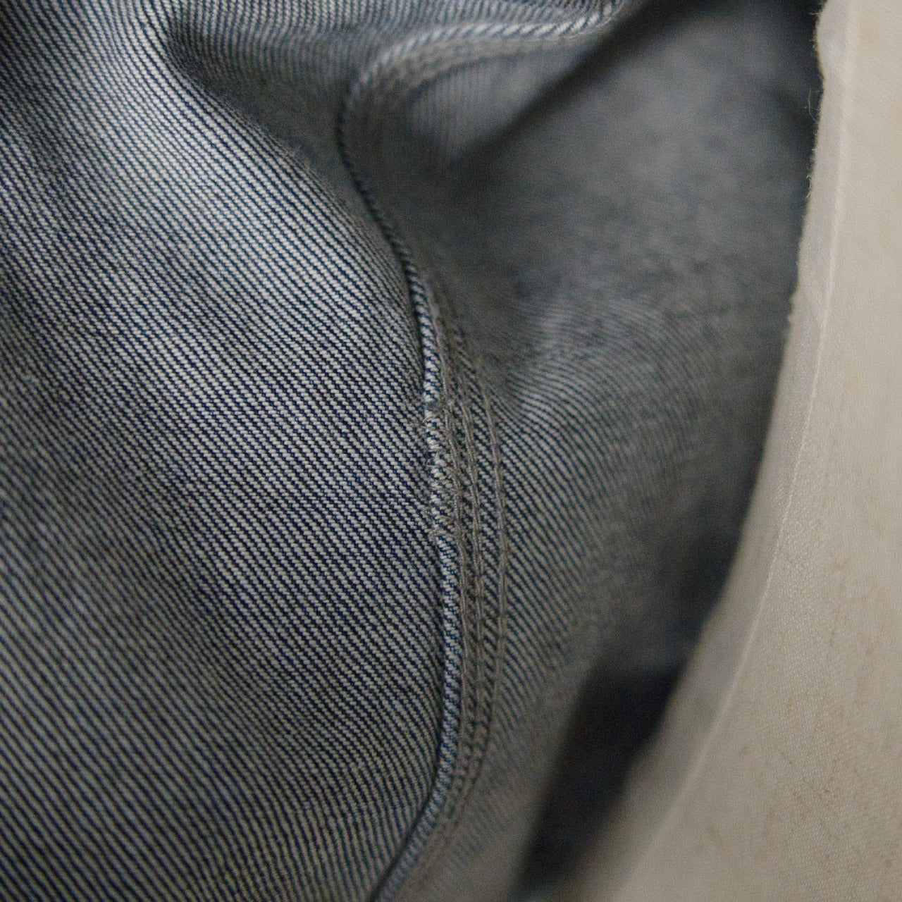 【041】タイチョウデニムジャケット(ユーズド加工、修正箇所あり) (肩幅45cm)