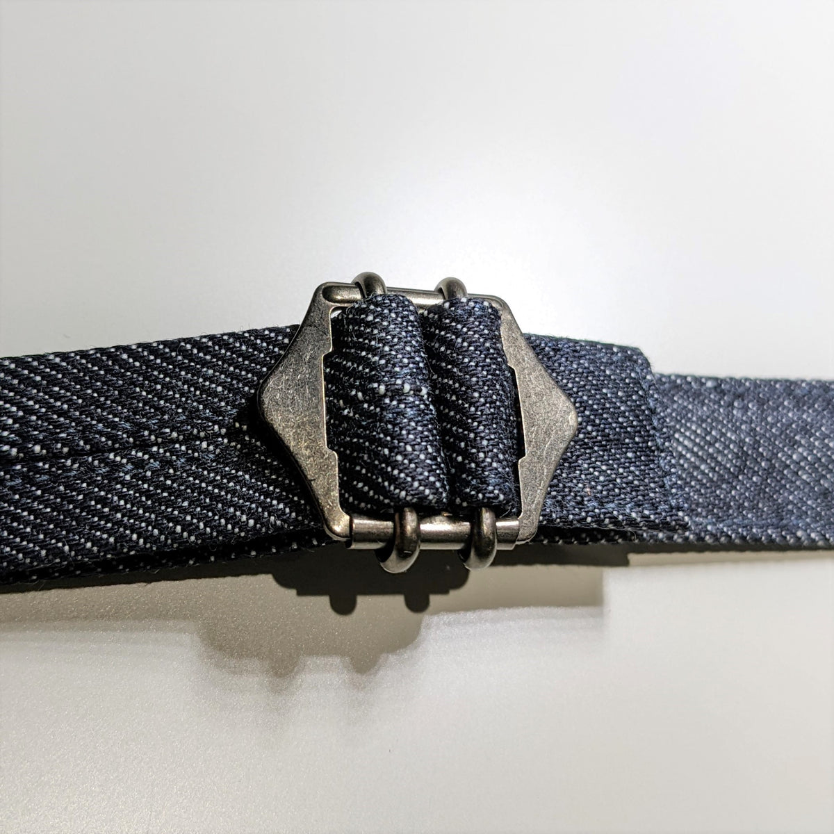 【全3色】ボタンなど金具の色変更