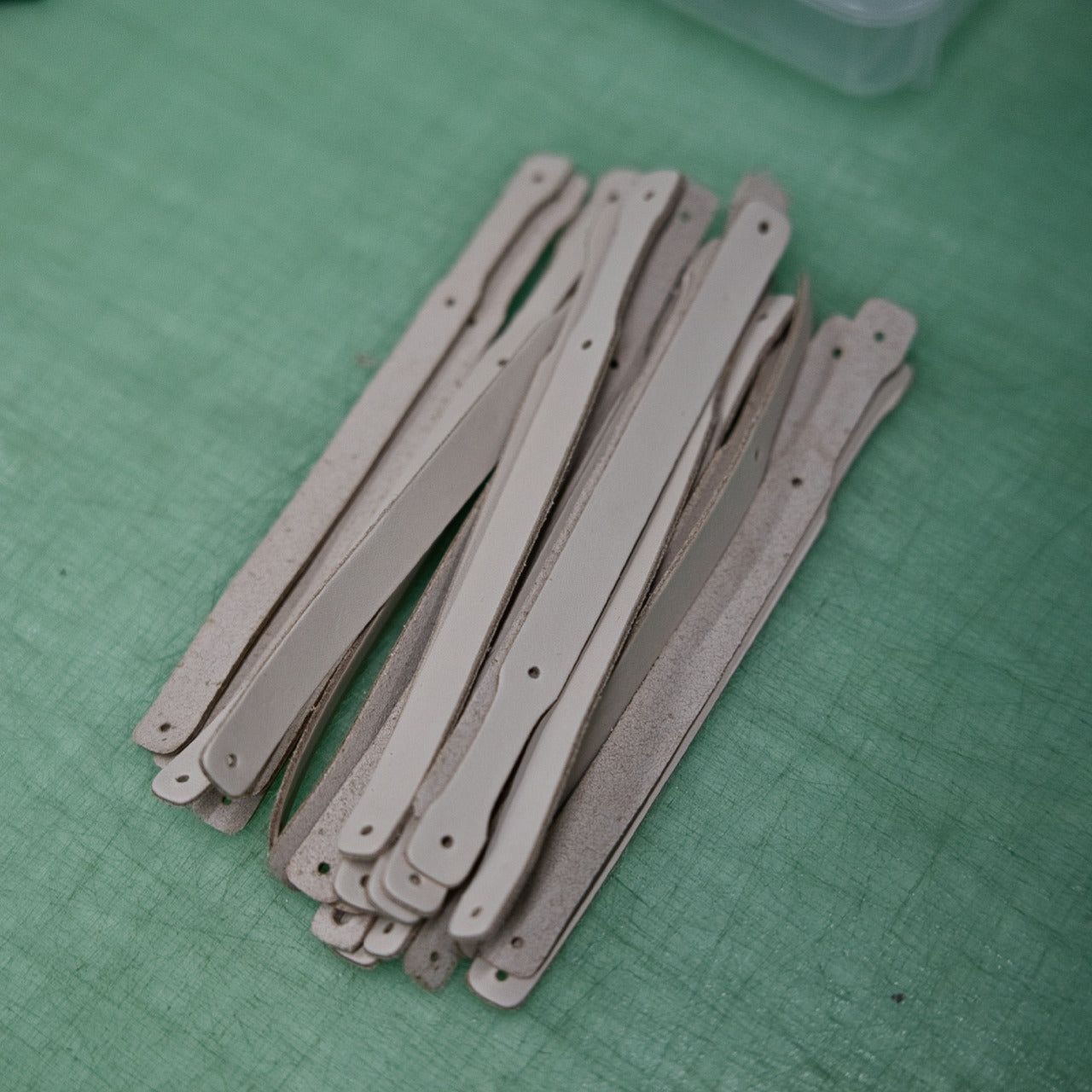 「男女」特注刻印 レザーキーホルダー