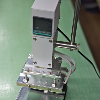 「男女」特注刻印 レザーキーホルダー